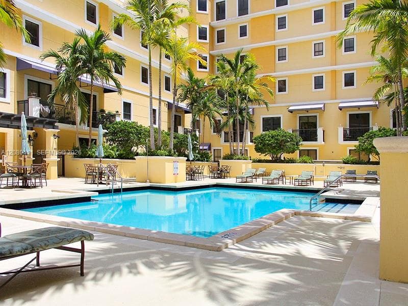 COLONNADE AT DADELAND SE · #612 in Miami - Photo 24