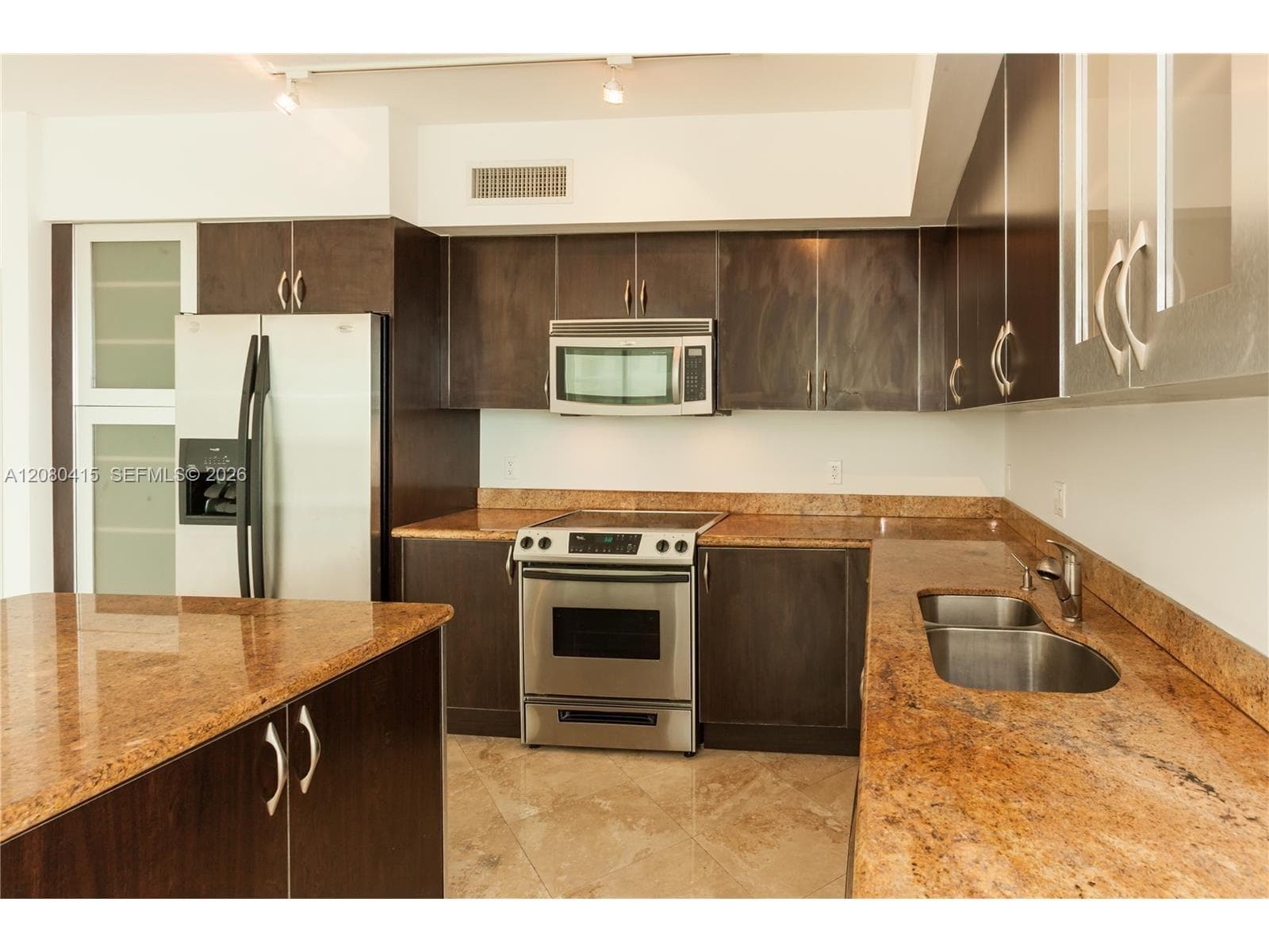 DUO Condos · #2203W in Hallandale Beach - Photo 6