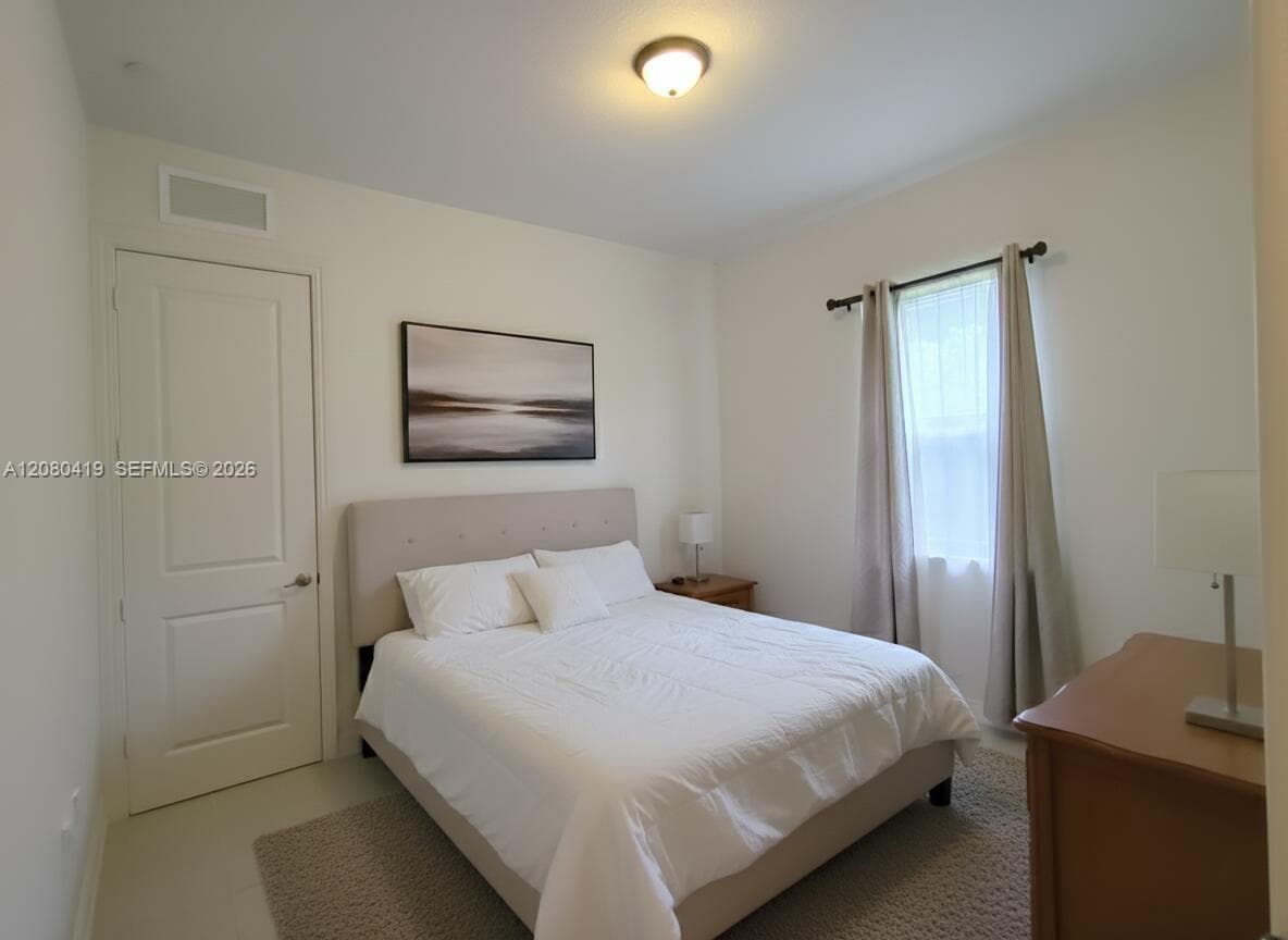 14809 SW 39th Ter photo 12