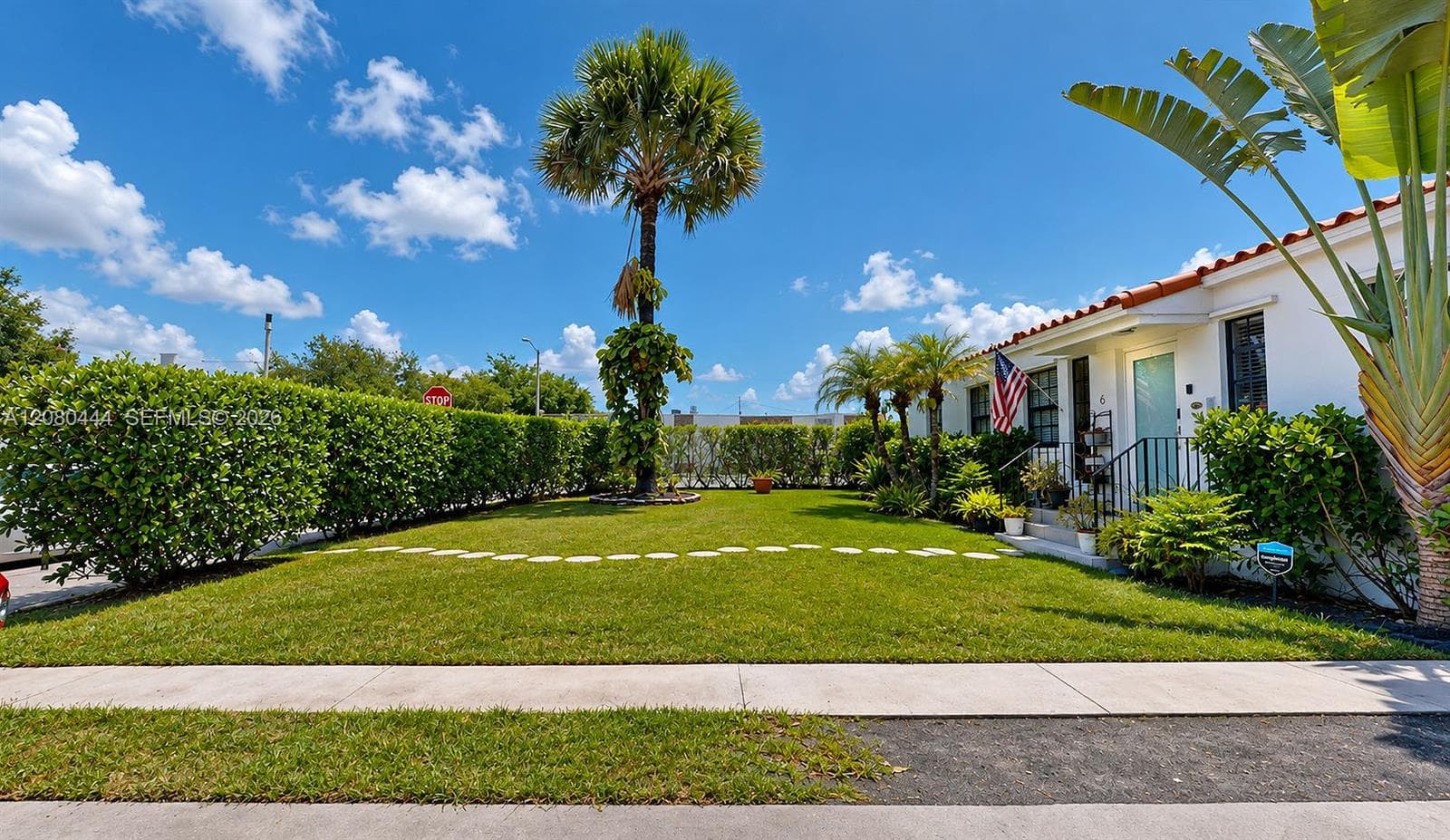 6 Carmona Ave photo 56