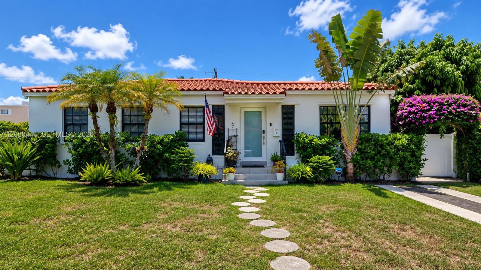 6 Carmona Ave photo 53