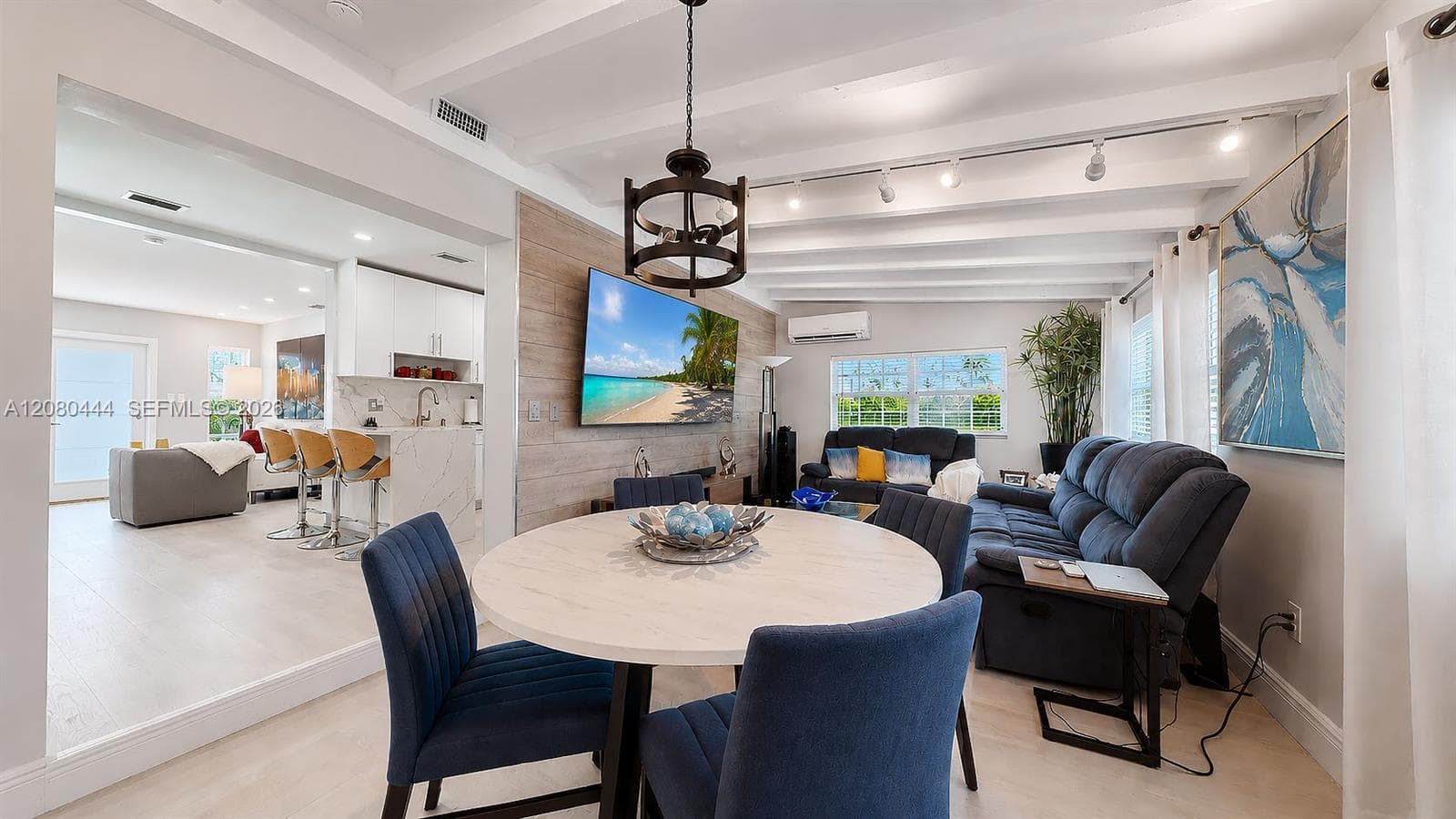 6 Carmona Ave photo 35