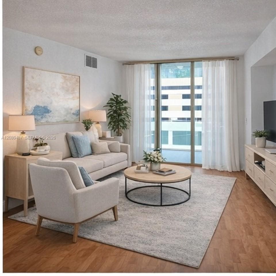 MOON BAY OF MIAMI CONDO · #903 in Miami - Photo 6