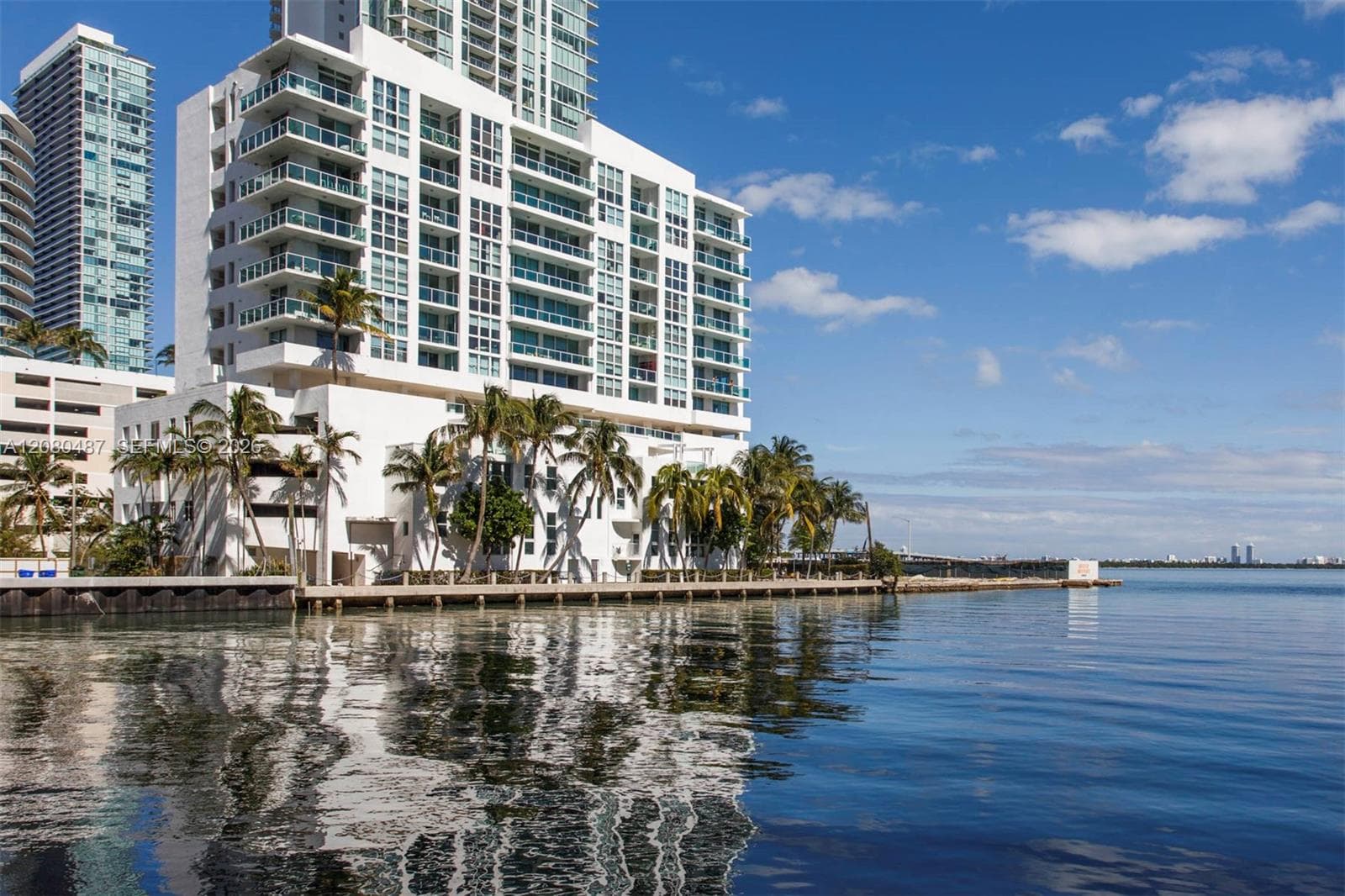 MOON BAY OF MIAMI CONDO · #903 in Miami - Photo 1