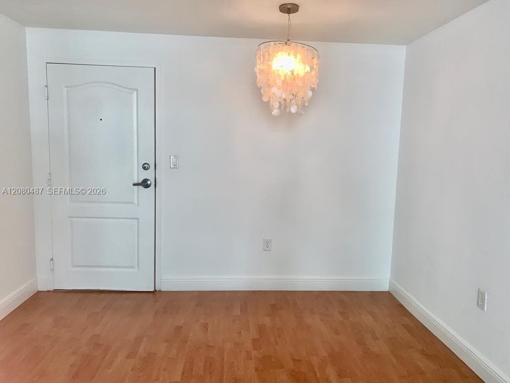 MOON BAY OF MIAMI CONDO · #903 in Miami - Photo 19