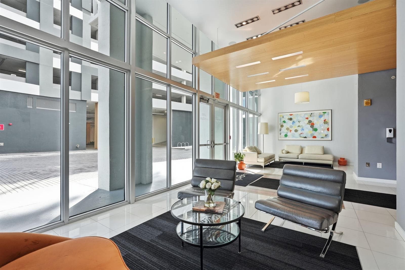 49-web-or-mls-300_S_Australian_Ave_Unit_