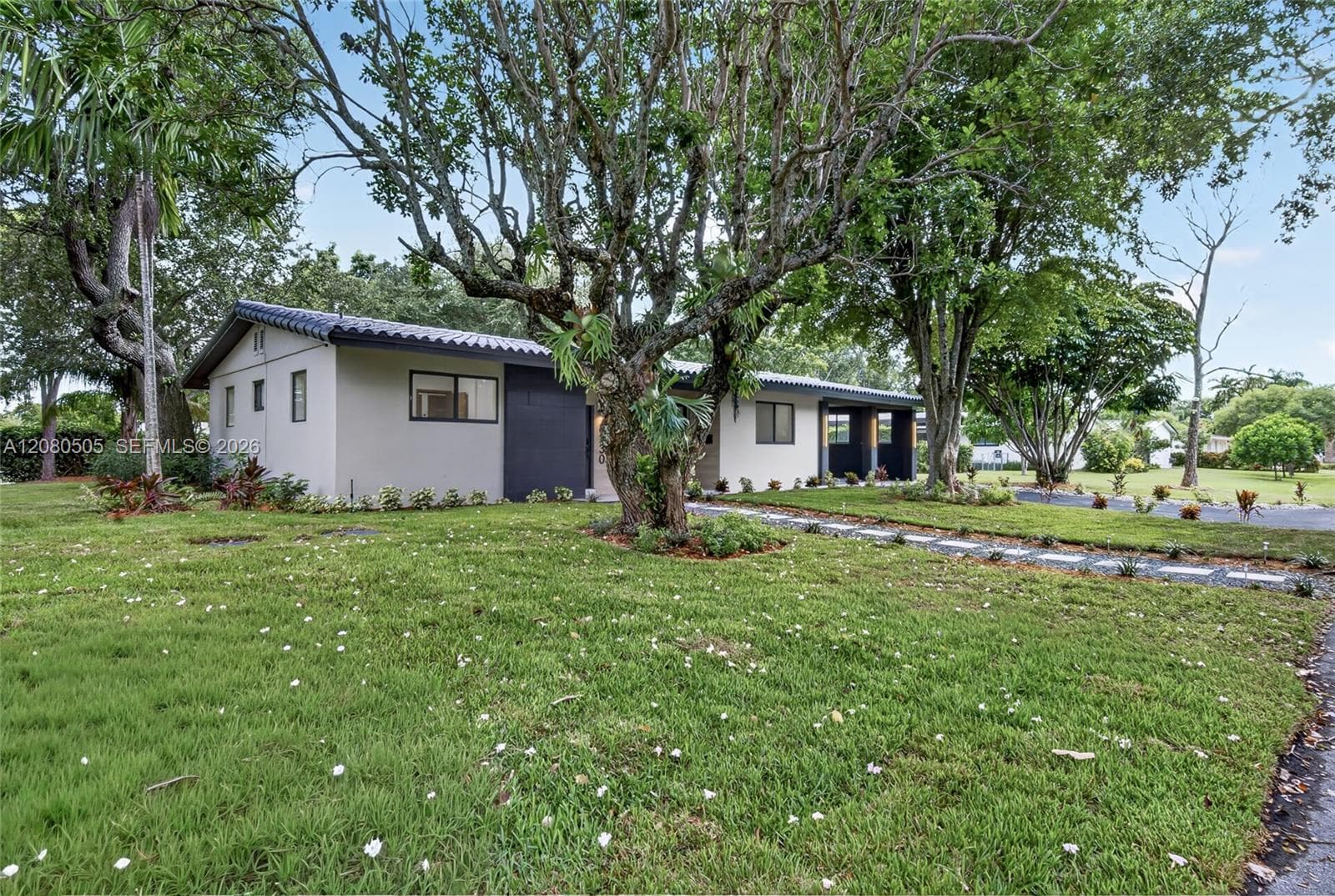 8230 SW 117th Ter photo 43