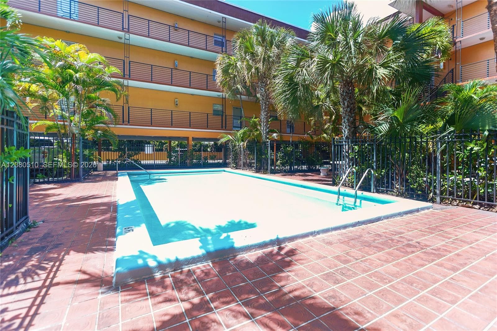 Malky Condo · #216 in North Miami - Photo 10