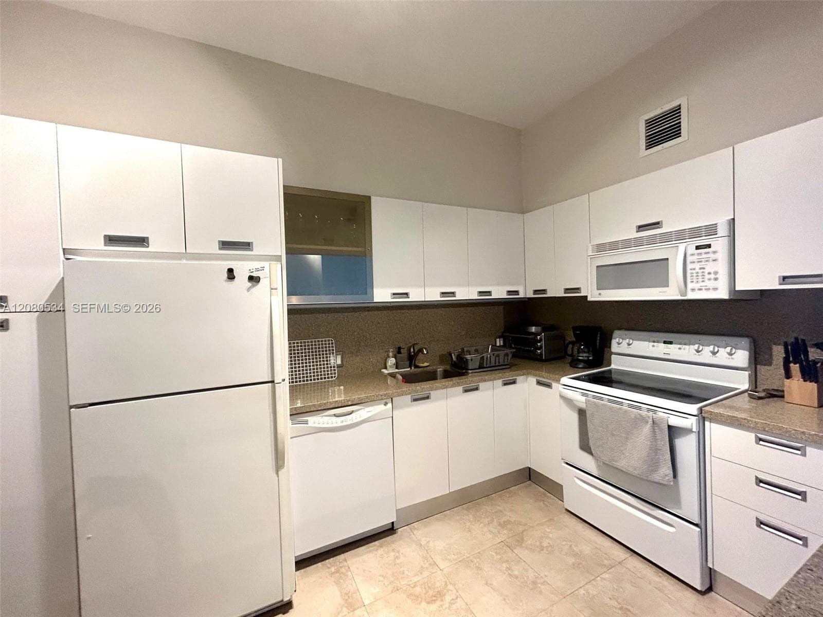 ARLEN HOUSE EAST CONDO · #PH08 in Sunny Isles Beach - Photo 21