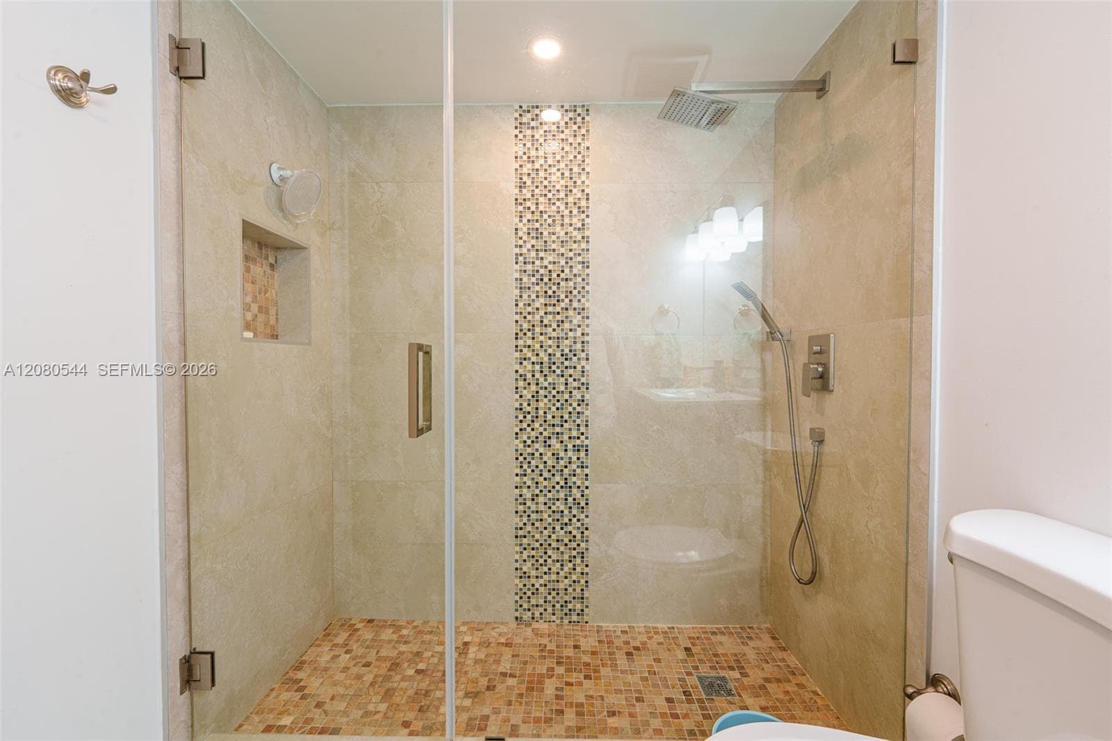 THE RIVIERA CONDO · #712 in Miami Beach - Photo 13