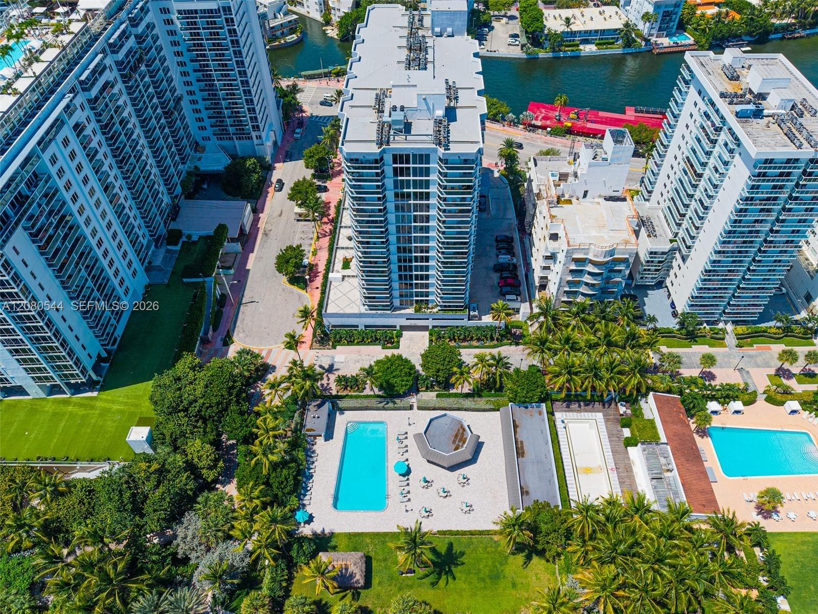 THE RIVIERA CONDO · #712 in Miami Beach - Photo 4