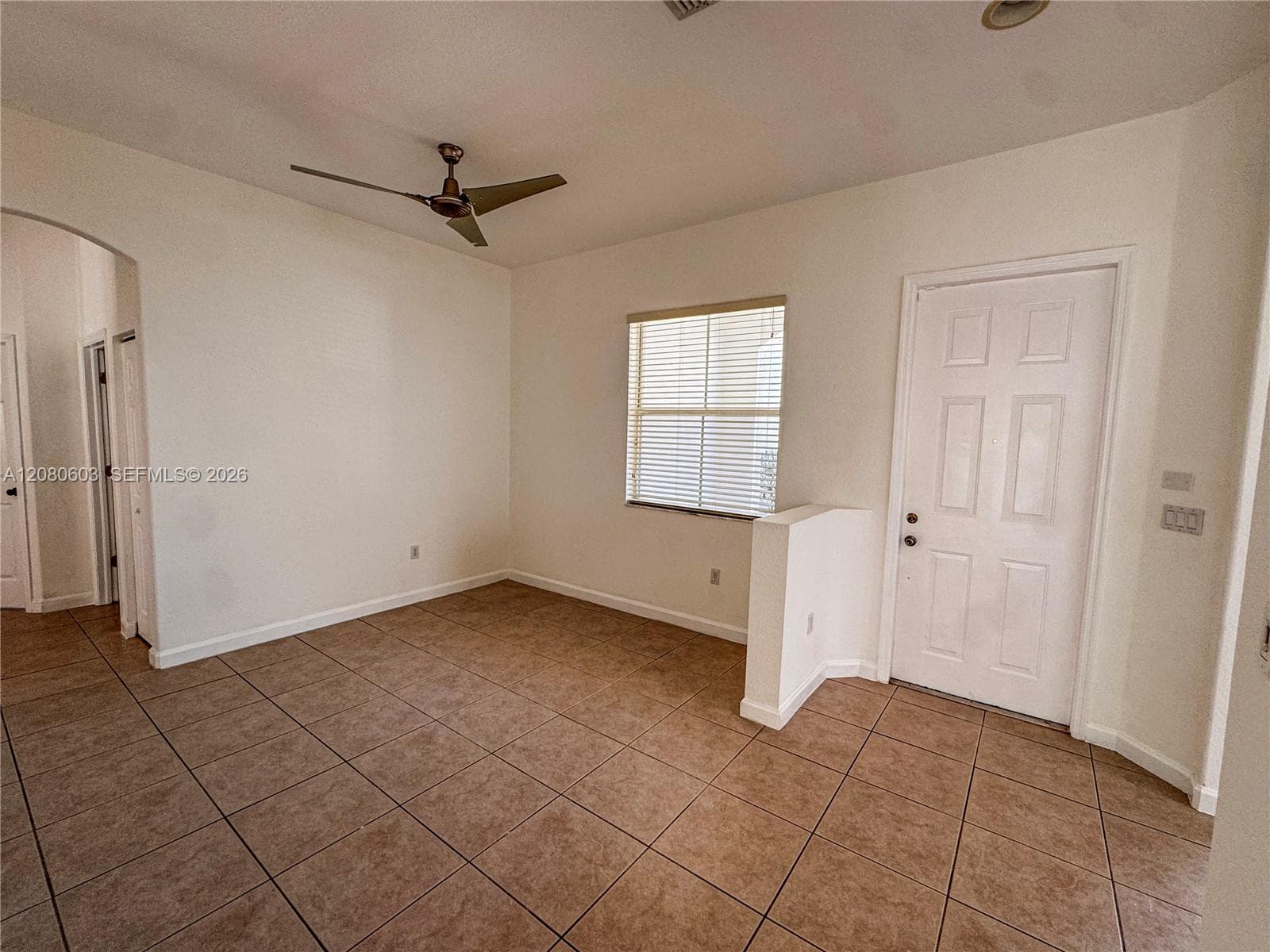 1770 SE 18th Ter photo 4