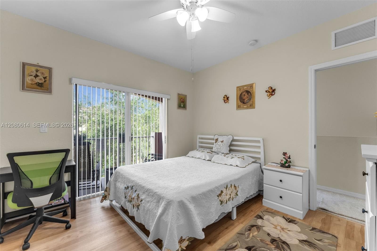 2324 SE 17th Ter photo 16