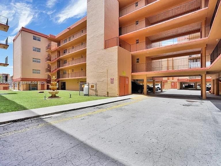 PALM-EAST GARDENS CONDO · #2305 in Hialeah - Photo 1