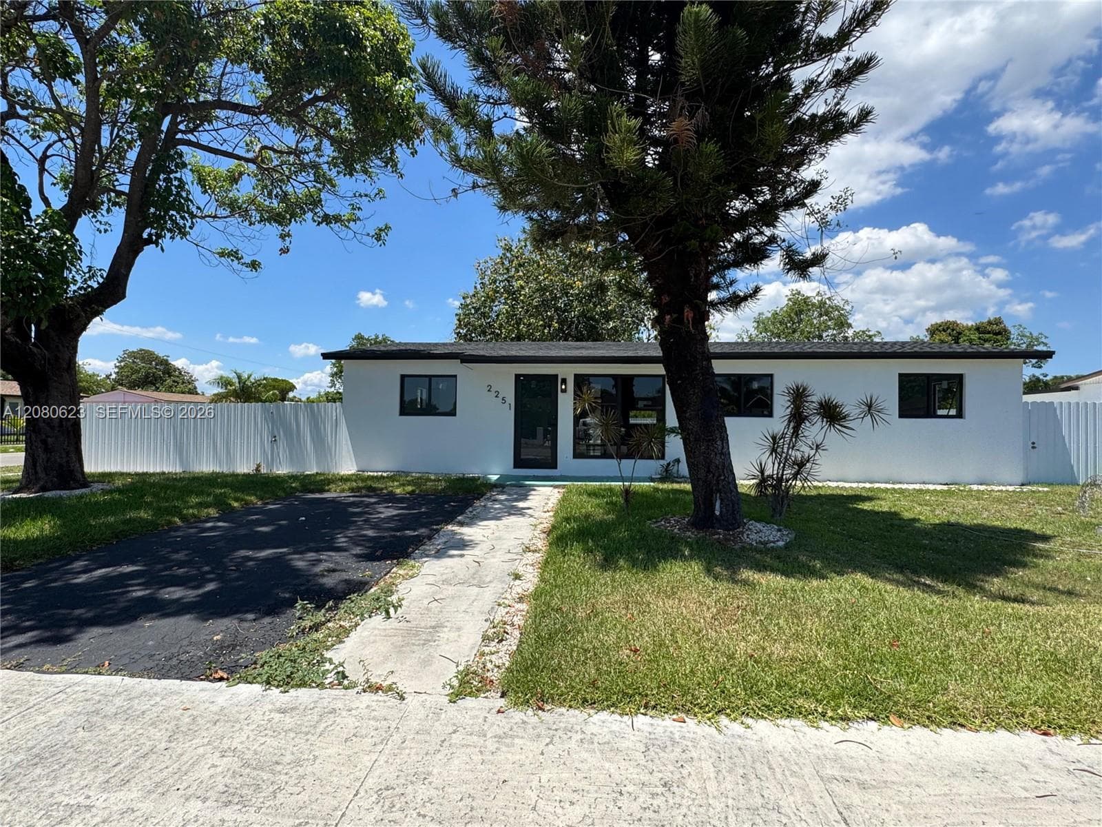 2251 NW 193rd Ter photo 1