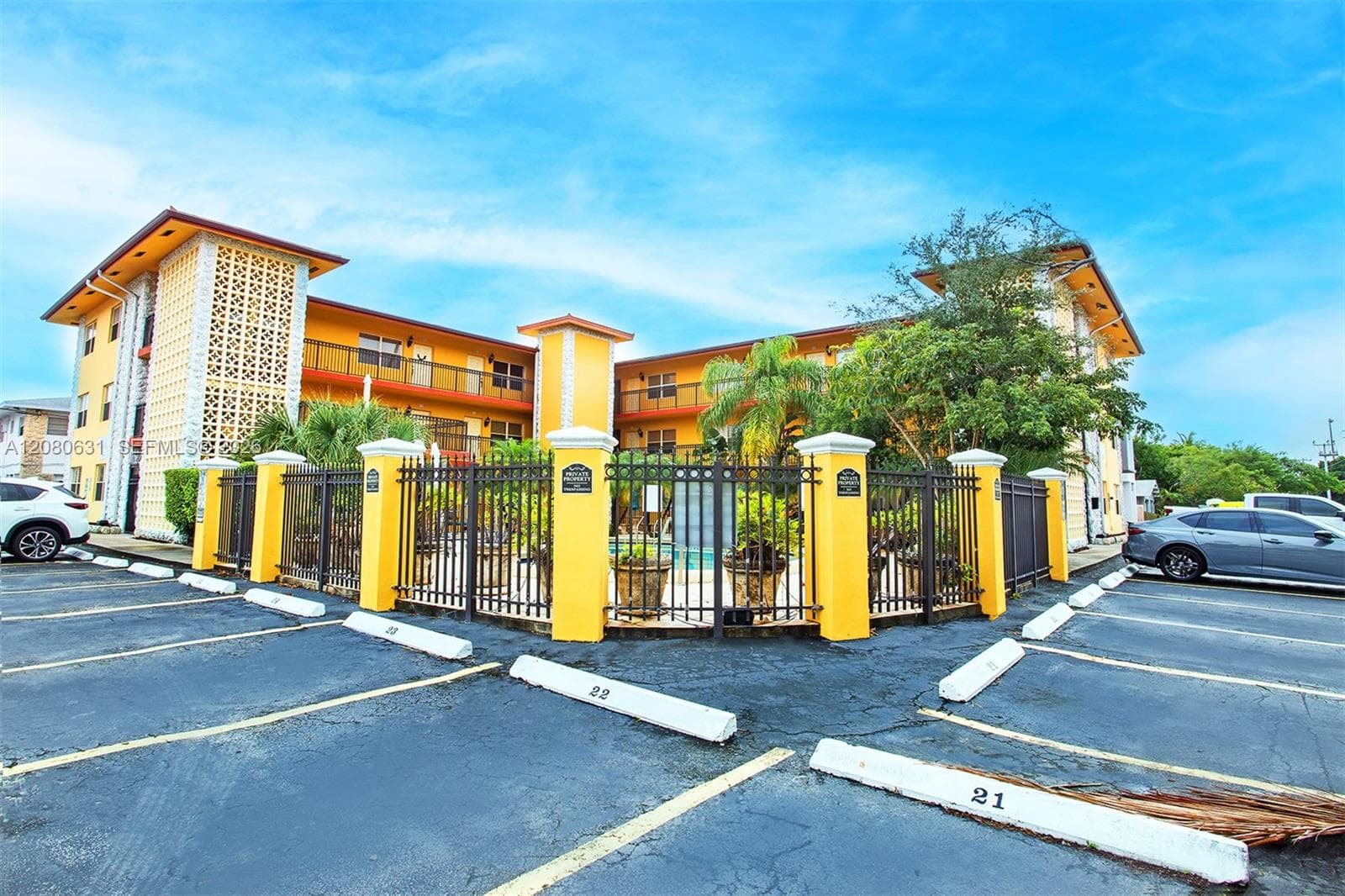 SEVILLA COURTS CONDO · #6 in Fort Lauderdale - Photo 9