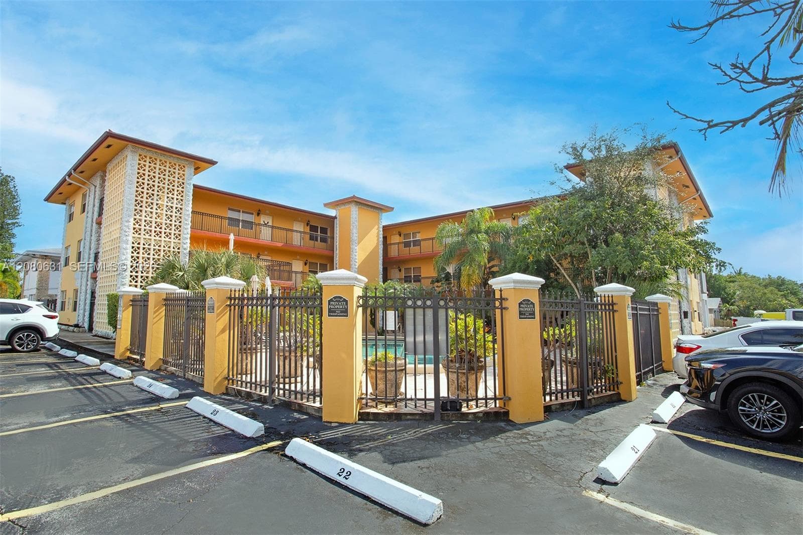 SEVILLA COURTS CONDO · #6 in Fort Lauderdale - Photo 24