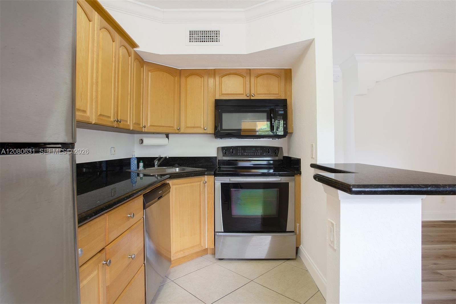 SEVILLA COURTS CONDO · #6 in Fort Lauderdale - Photo 4