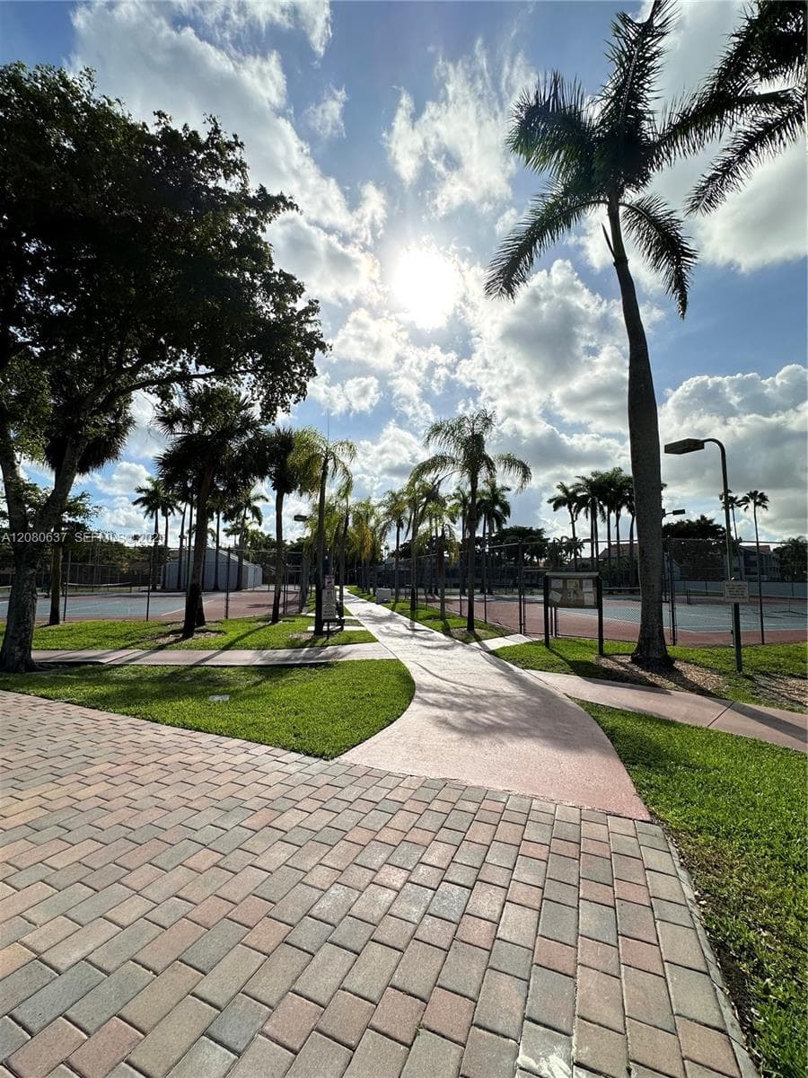 MOORS POINTE CONDO · #8-17 in Hialeah - Photo 23