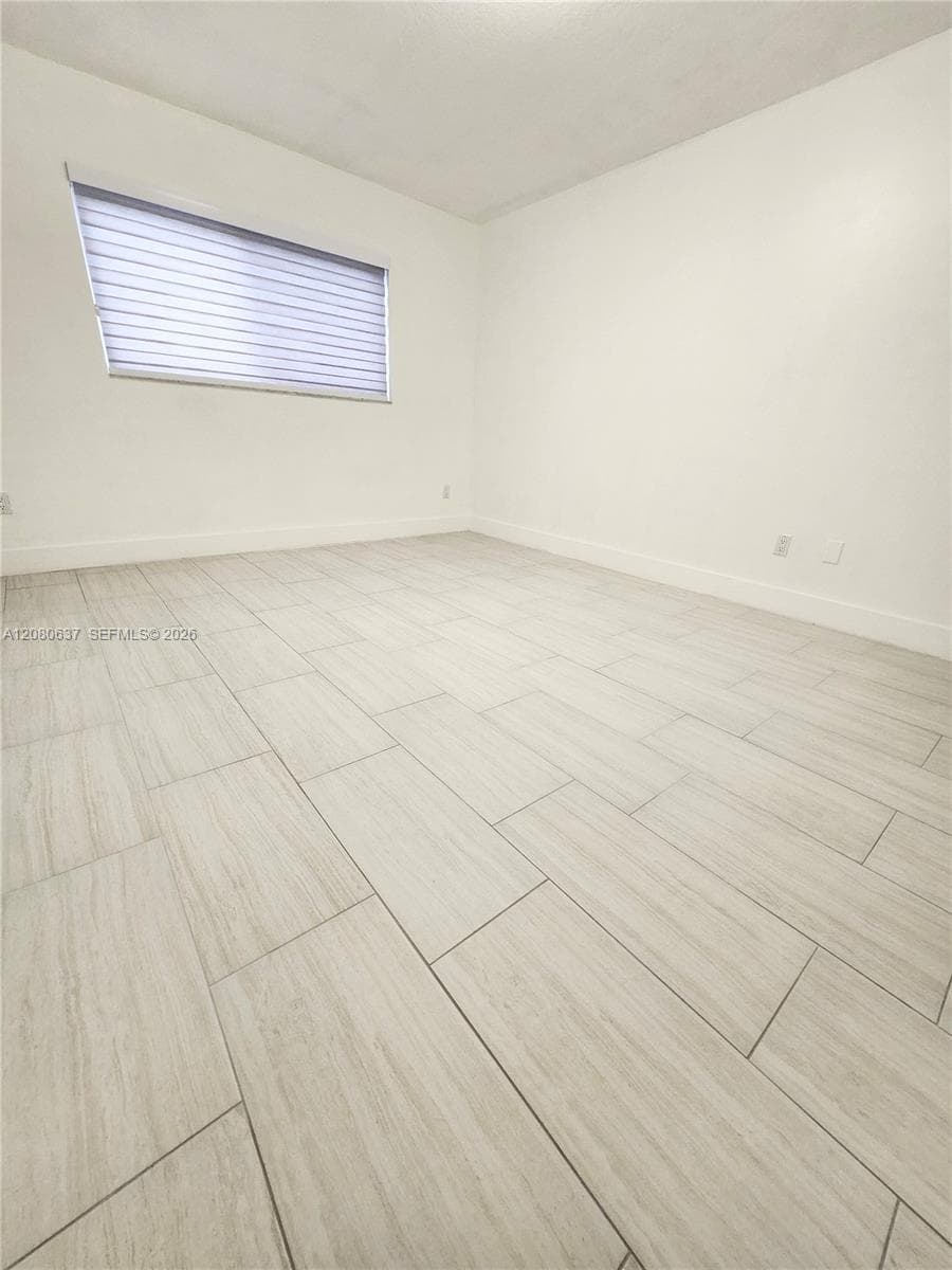 MOORS POINTE CONDO · #8-17 in Hialeah - Photo 13