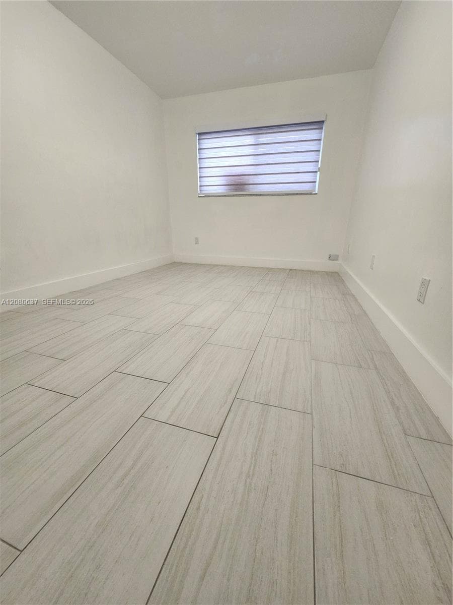 MOORS POINTE CONDO · #8-17 in Hialeah - Photo 11