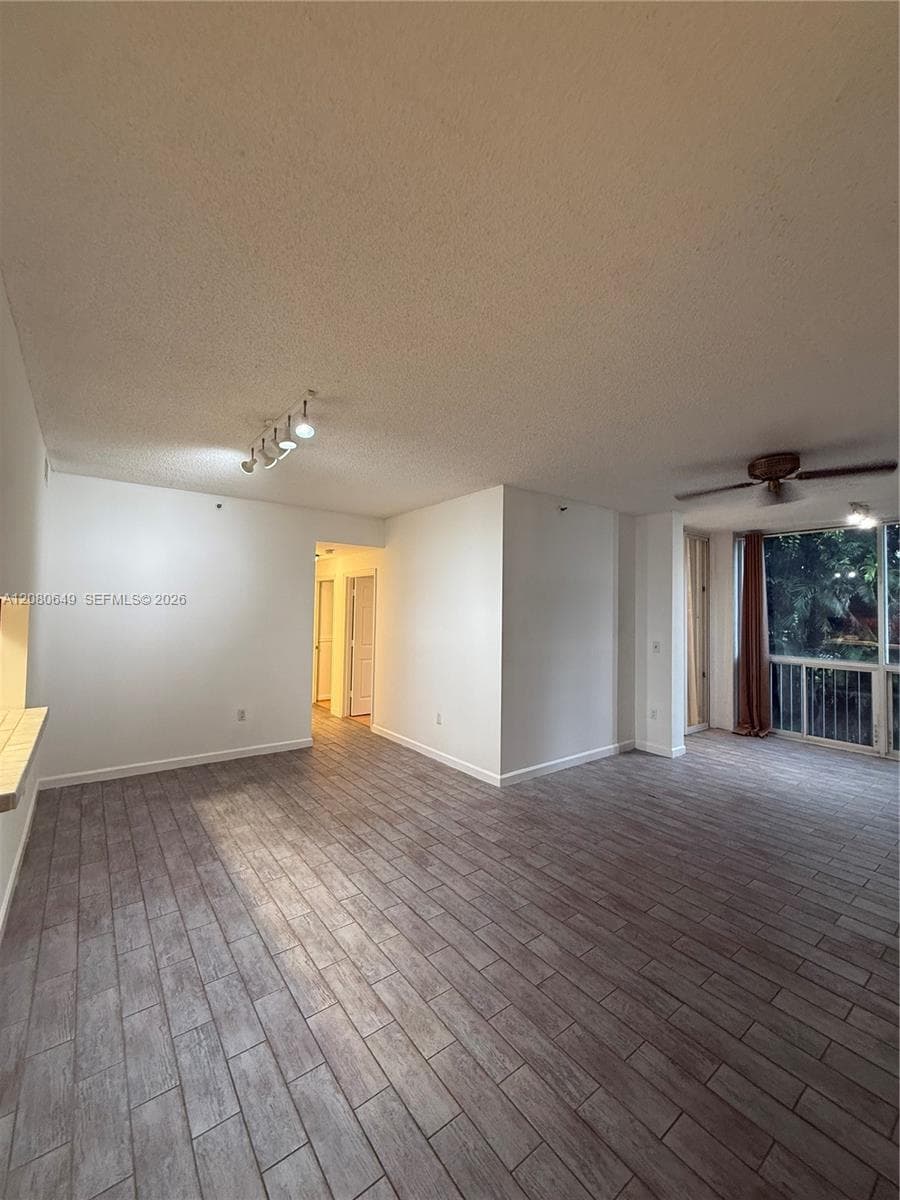 DORAL HOUSE CONDO NO 1 · #212 in Doral - Photo 14
