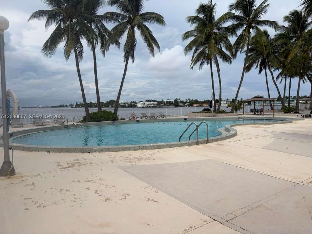KENNEDY HOUSE CONDO · #14D in North Bay Village - Photo 32