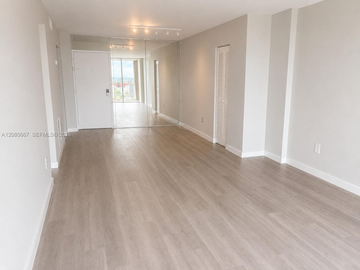 KENNEDY HOUSE CONDO · #14D in North Bay Village - Photo 5