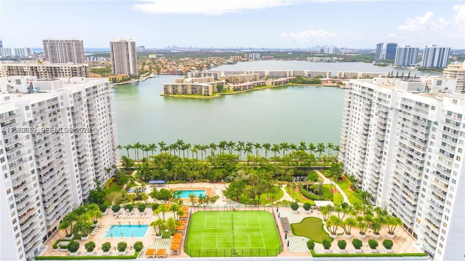 Admirals Port · #310W in Aventura - Photo 14