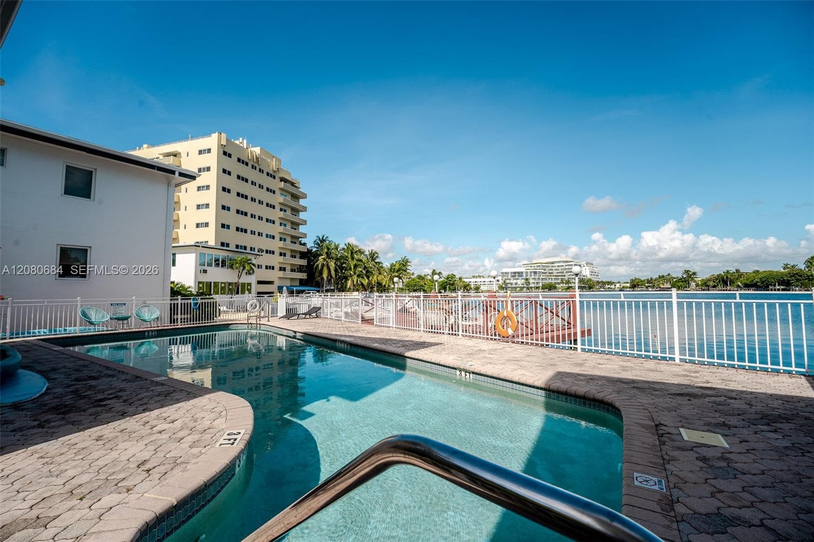 Lakeview · #17 in Miami Beach - Photo 22