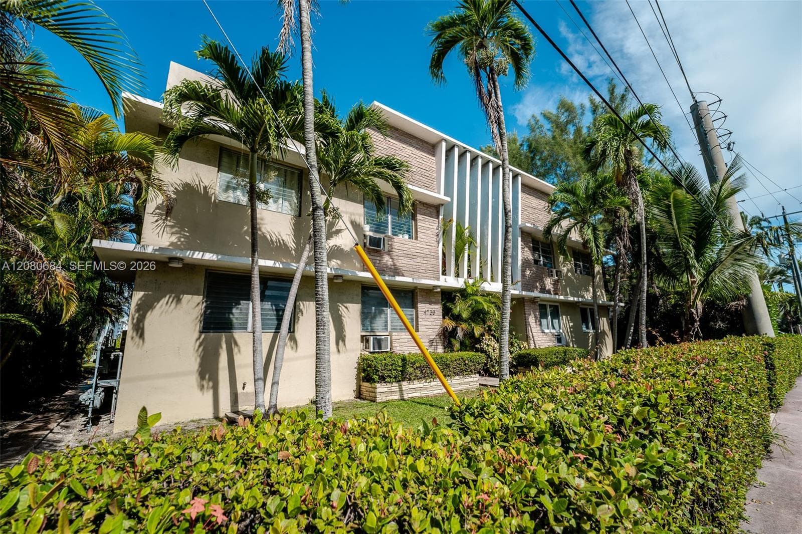 Lakeview · #17 in Miami Beach - Photo 3