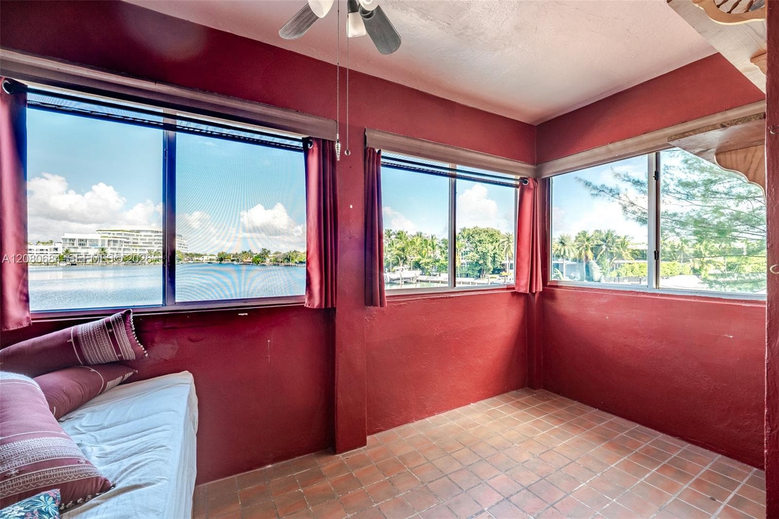 Lakeview · #17 in Miami Beach - Photo 11