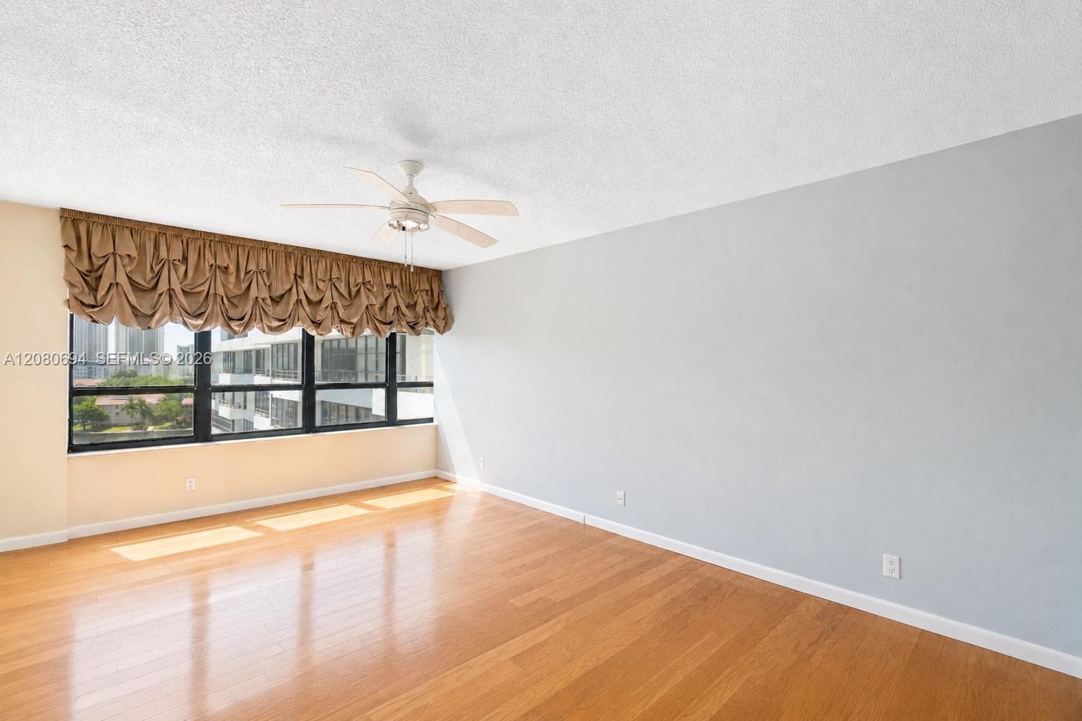 OLYMPUS CONDO PHASE · #618 in Hallandale Beach - Photo 16