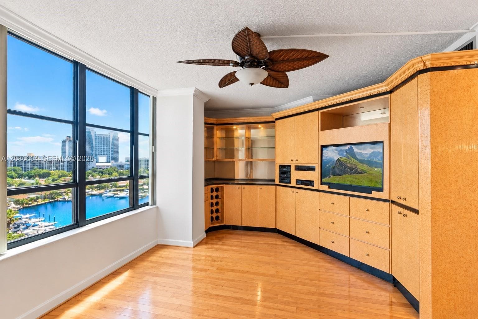 OLYMPUS CONDO PHASE · #618 in Hallandale Beach - Photo 10