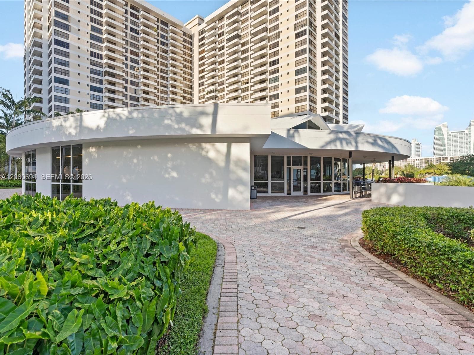 OLYMPUS CONDO PHASE · #618 in Hallandale Beach - Photo 39