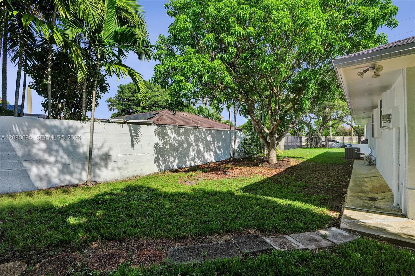 8260 SW 88th St photo 41