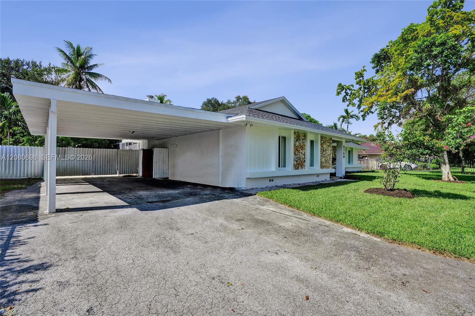 8260 SW 88th St photo 39