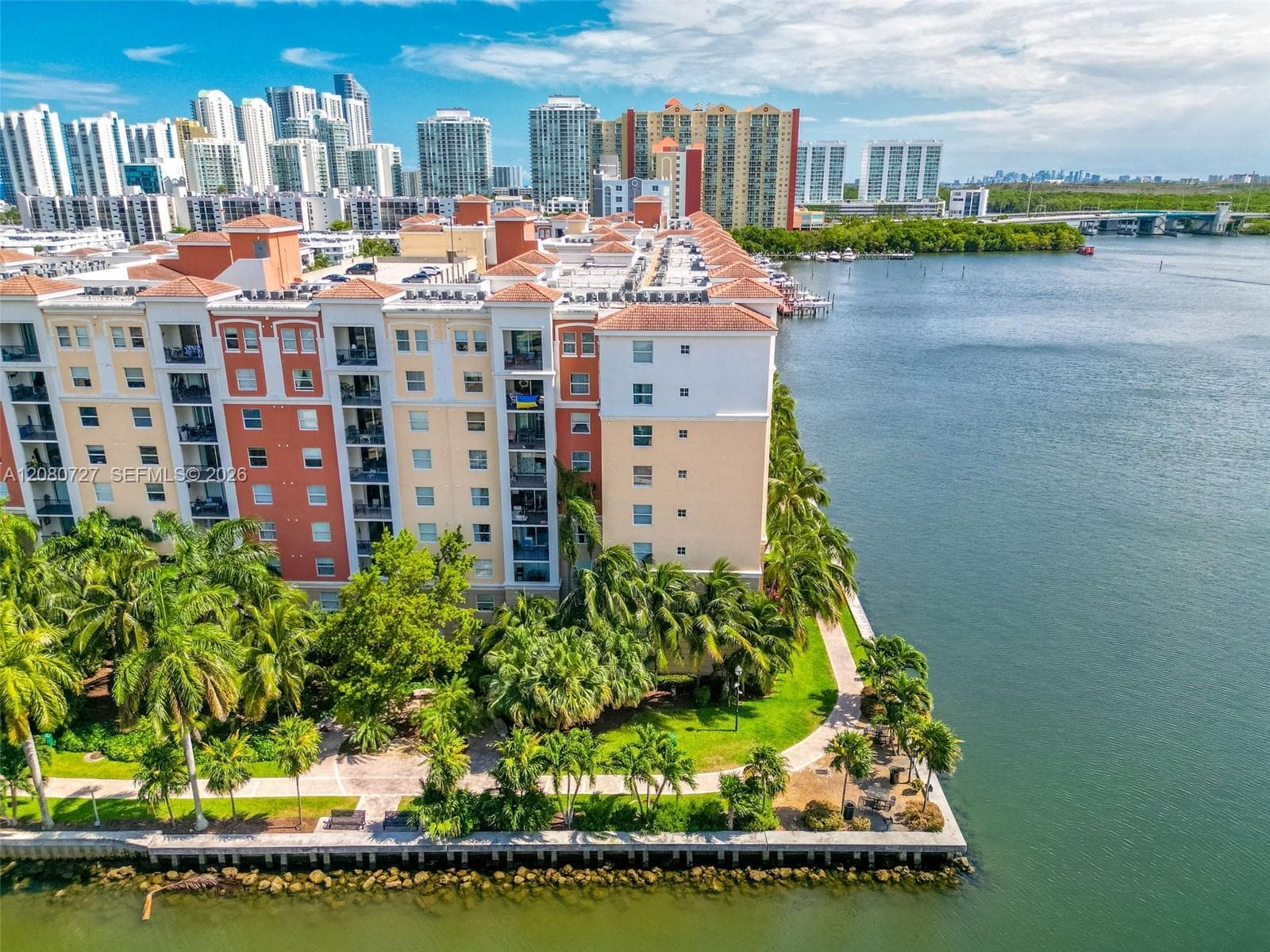 Porto Bellagio · #2516 in Sunny Isles Beach - Photo 24