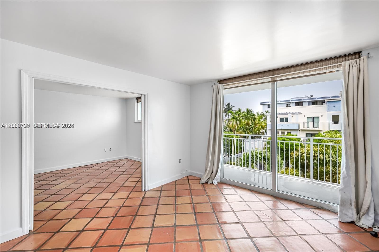 Park Gardens · #402 in Miami Beach - Photo 7