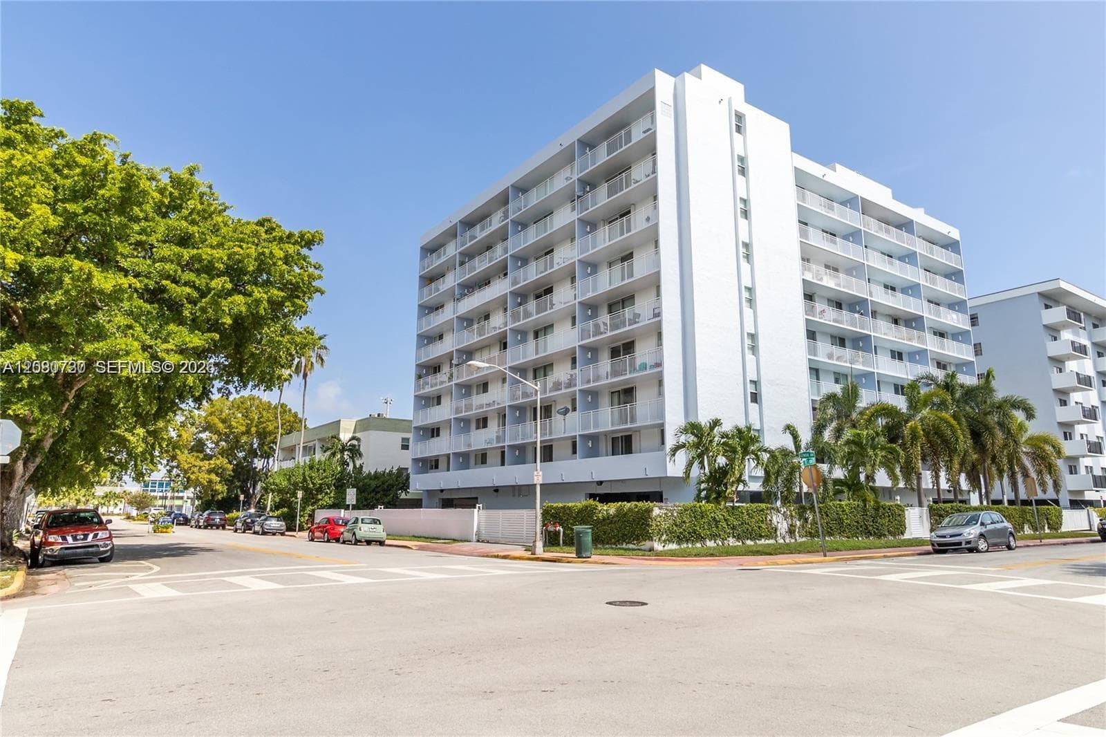 Park Gardens · #402 in Miami Beach - Photo 21