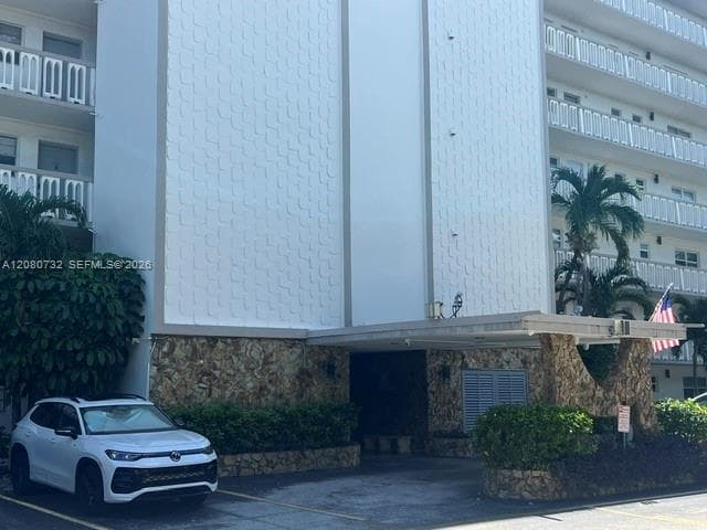 MEADOWBROOK CONDO APTS BL · #103 in Hallandale Beach - Photo 14
