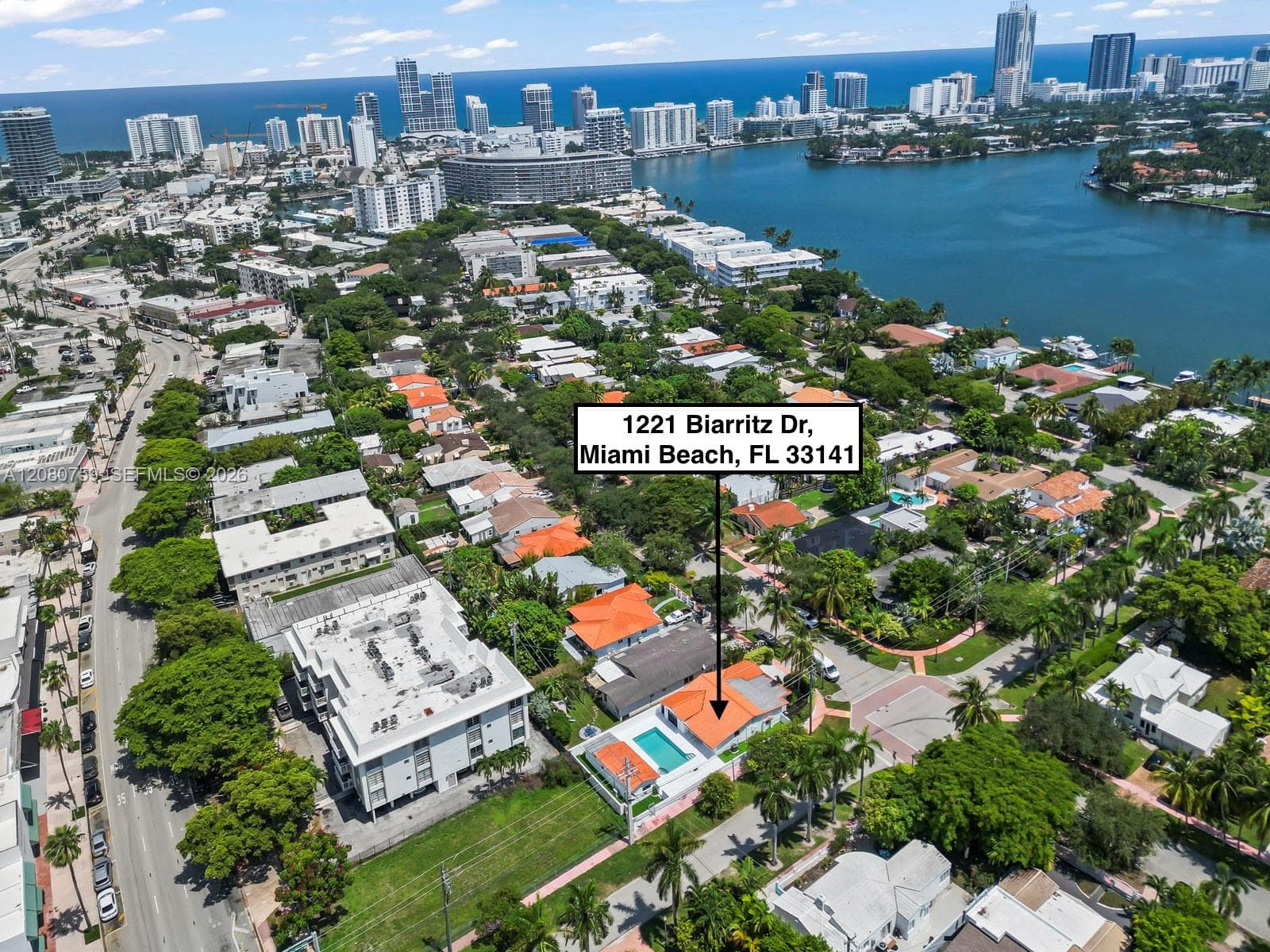 1221 Biarritz Dr photo 61