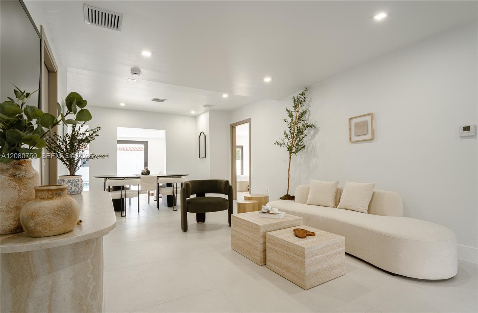 1221 Biarritz Dr photo 15