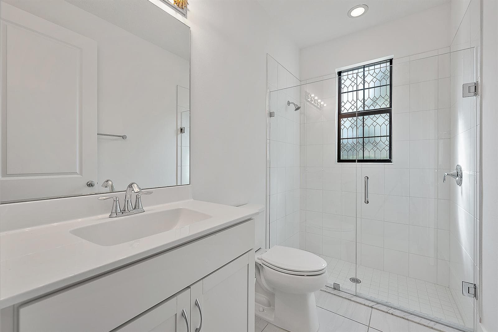 Guest Bathoom