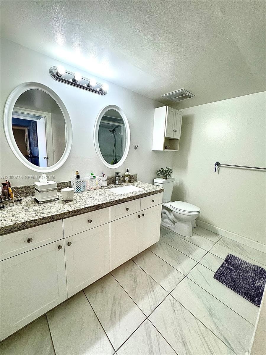 LAKE POINT TOWER CONDO · #806 in Hallandale Beach - Photo 52