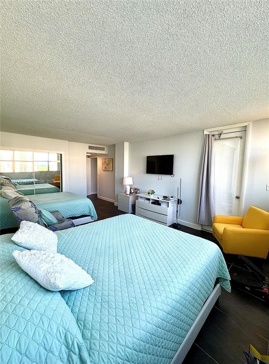 LAKE POINT TOWER CONDO · #806 in Hallandale Beach - Photo 45