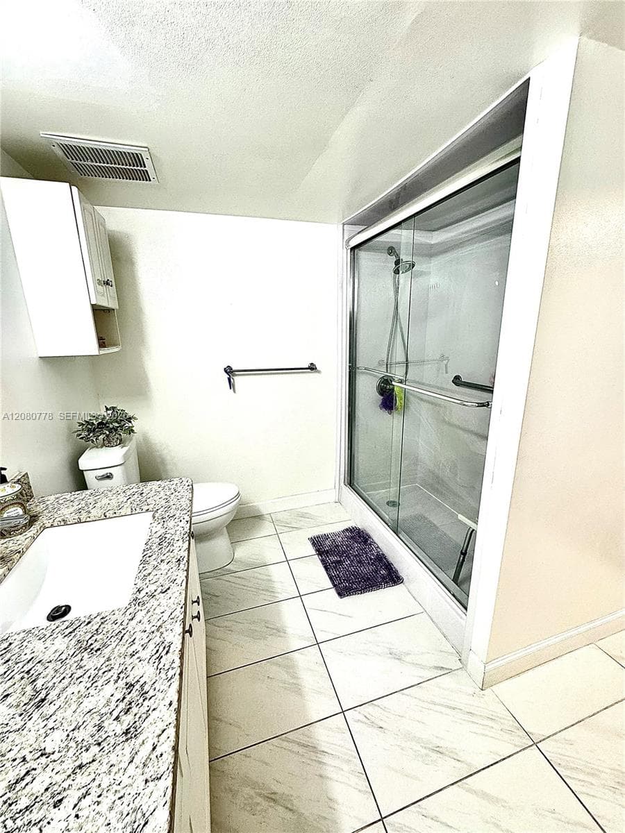 LAKE POINT TOWER CONDO · #806 in Hallandale Beach - Photo 54