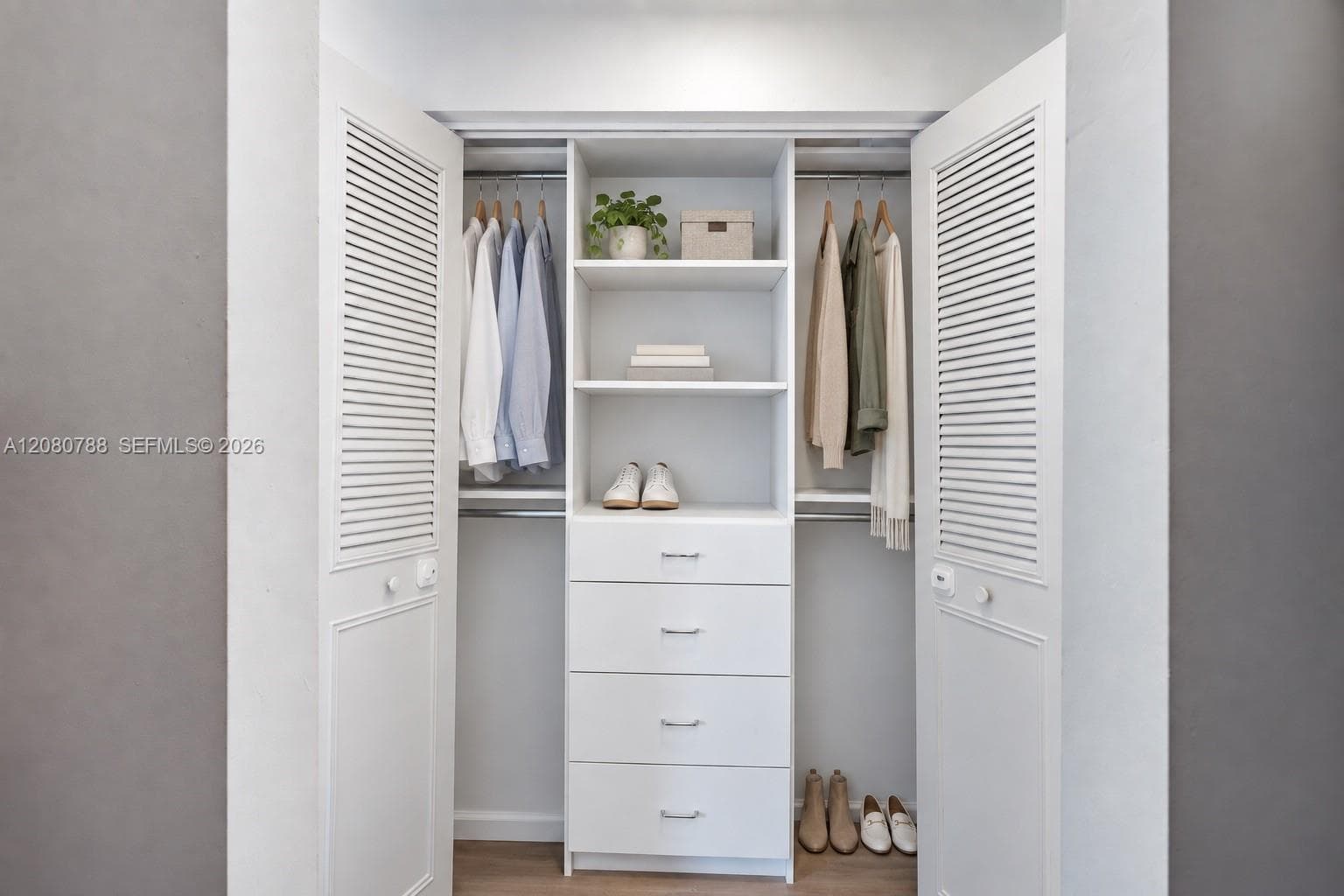 Custom Closets