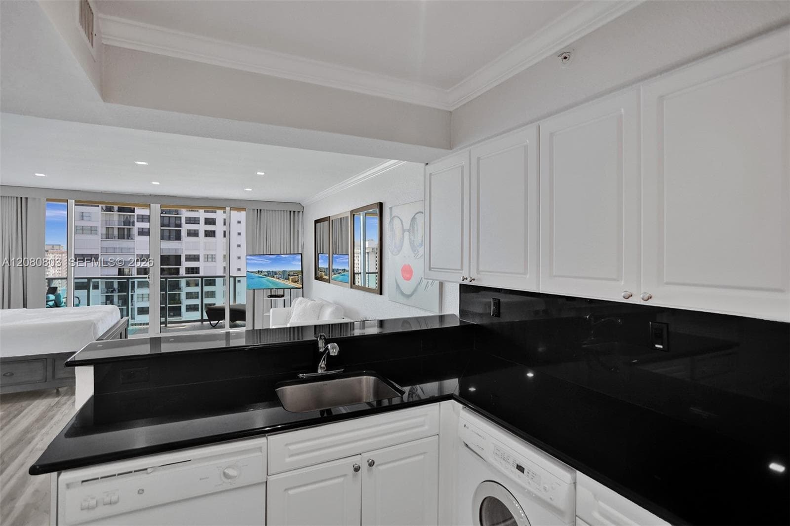 WAVE CONDO · #PH37 (available Novem 3) in Hollywood - Photo 8