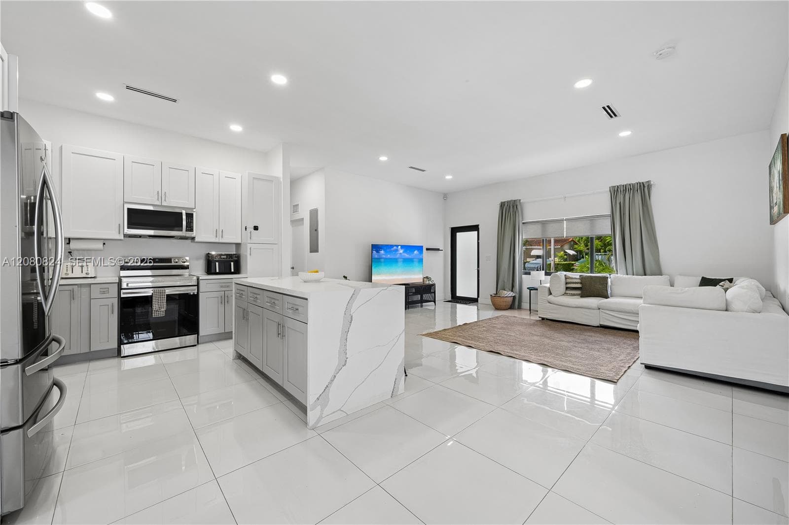 4280 SW 13th Ter photo 11
